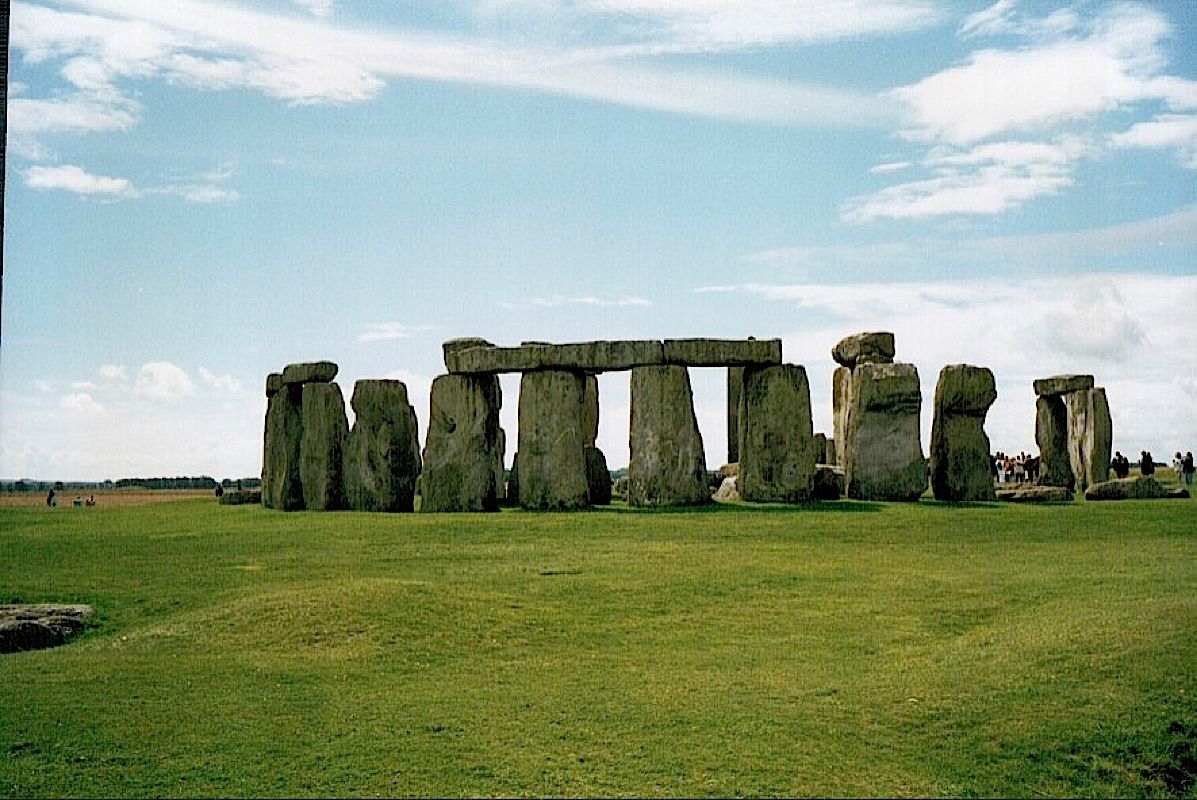 1997 Stonehenge: Eerie history