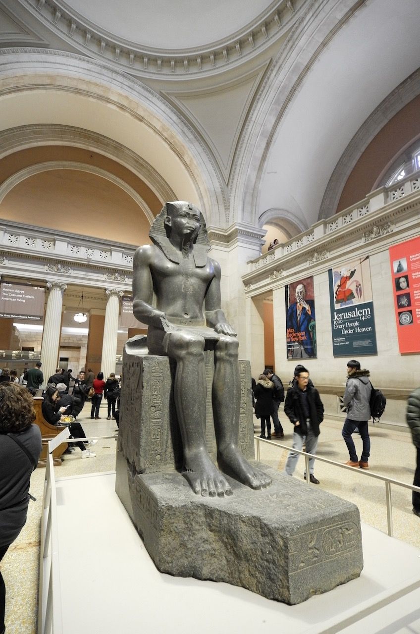 Day 15: A temple, Pharaohs, design and raccoons