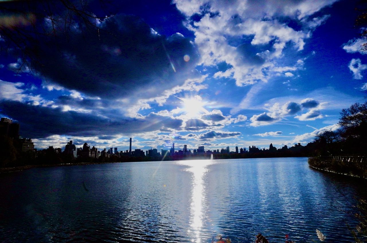 Day 19: A giant day (buildings, water and walking)